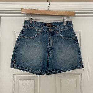 Gap Shorts
